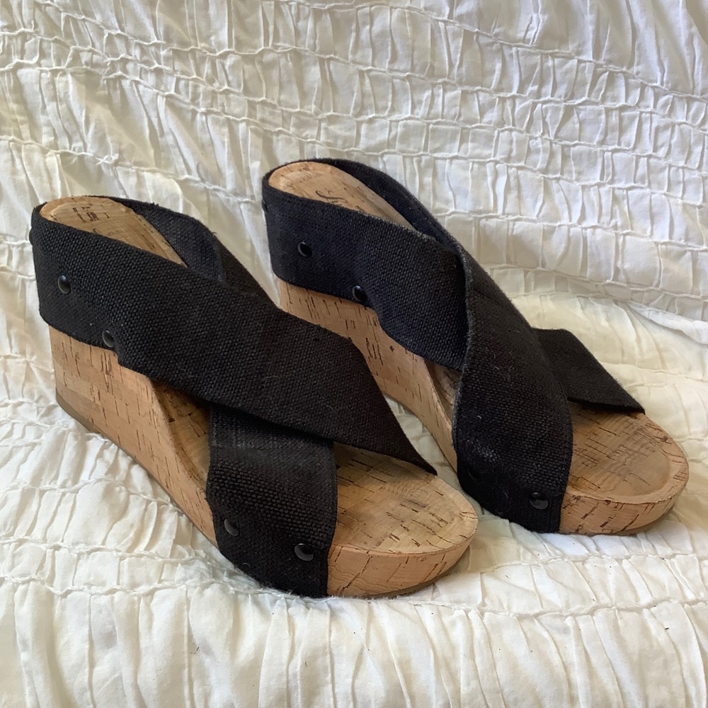 Lucky Brand Miller Platform Wedge Sandal